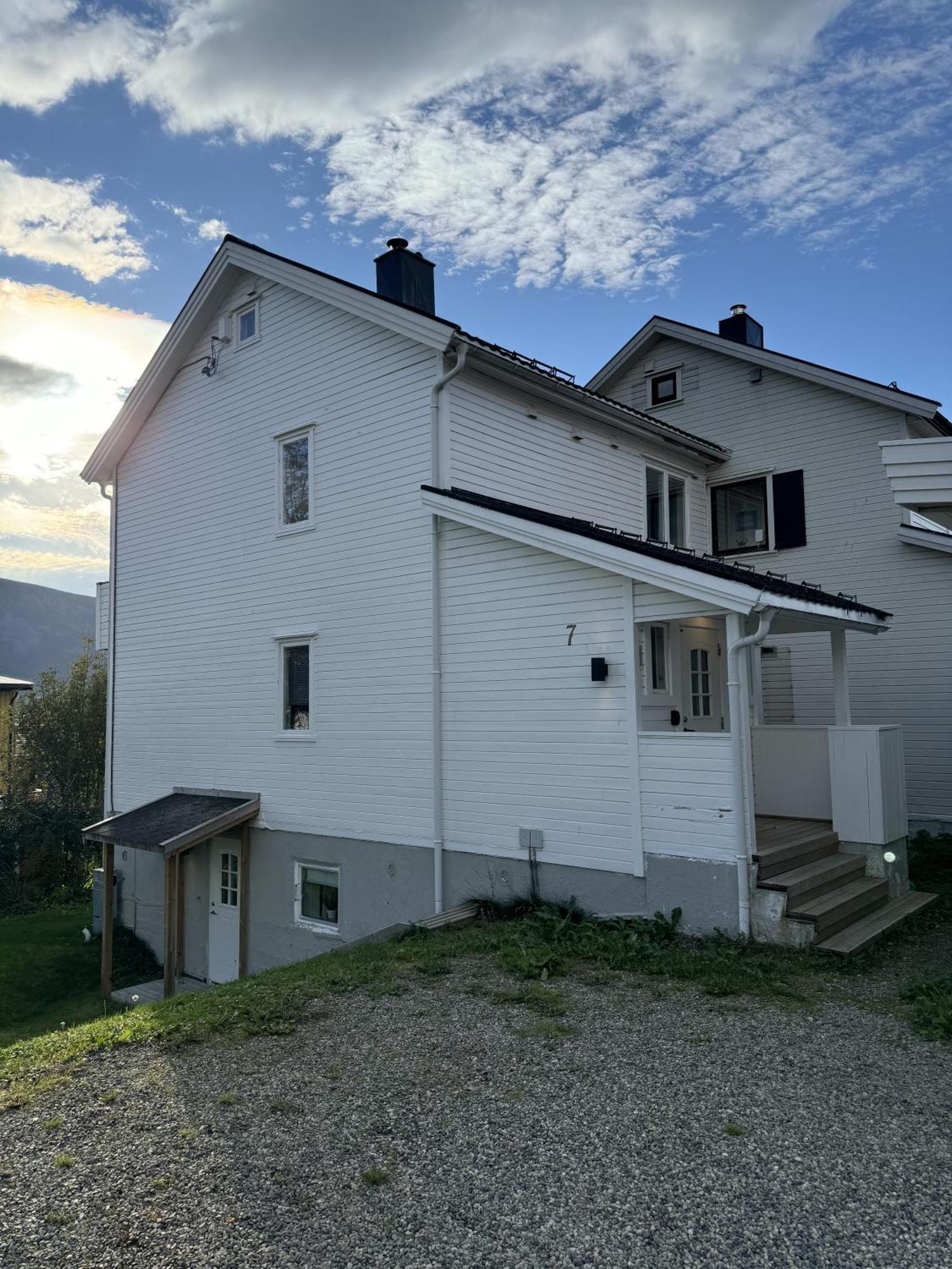 Leilighet I Tromso Tomasjorda Exterior photo